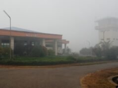 အမ်းမြို့သမဝါယမရုံးမှာ စစ်ကောင်စီက အာရက္ခတပ်တော်ရဲ့ အလံကိုလွင့်တင်ထားပြီး ပြည်သူကို ဖမ်းဆီးဖို့ လုပ်ဆောင်နေ