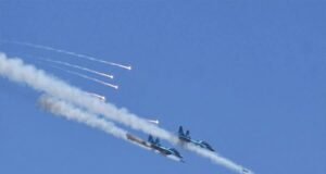 စစ်ကော်မရှင်ရဲ့ ရေကြောင်း ၊လေကြောင်း နဲ့ လက်နက်ကြီး ရန်ကိုသတိထားဖို့ အေအေ အထူးသတိပေး