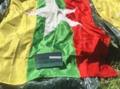 ကျောက်ဖြူမှာ ကားပေါ်ကိုတင်နေတဲ့ လက်နက်ပေါက်ကွဲမှုဖြစ်ပွါးပြီး စစ်ကော်မရှင်တပ်ဖွဲ့ဝင် ၅ ဦးသေဆုံး ၇ ဦးထက်မနည်း ဒဏ်ရာရသူ