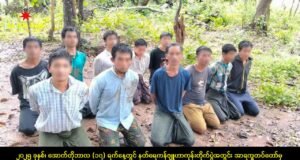နတ်ရေကန်ဗျူဟာကုန်းက ထွက်ပြေးနေတဲ့ စစ်ကော်မရှင်တပ်ဖွဲ့တွေကို လက် ရဖမ်းဆီးမိတာနဲ့ အလင်းဝင်တာတွေဆက်တိုက် ရှိနေ