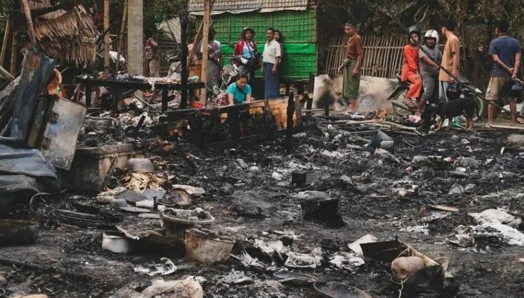 ယိုးငူကျေးရွာစျေး ဗုံးကြဲခံရမှု သေဆုံးသူ ၁၇ ဦး ထဲ့မှာ အမျိုးသမီး ၁၃ ဦး ပါဝင်