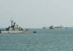 စစ်ကော်မရှင်ရဲ့ ကမ်းတက်စစ်ဆင်ရေး အောင်မြင်နိုင်မလား